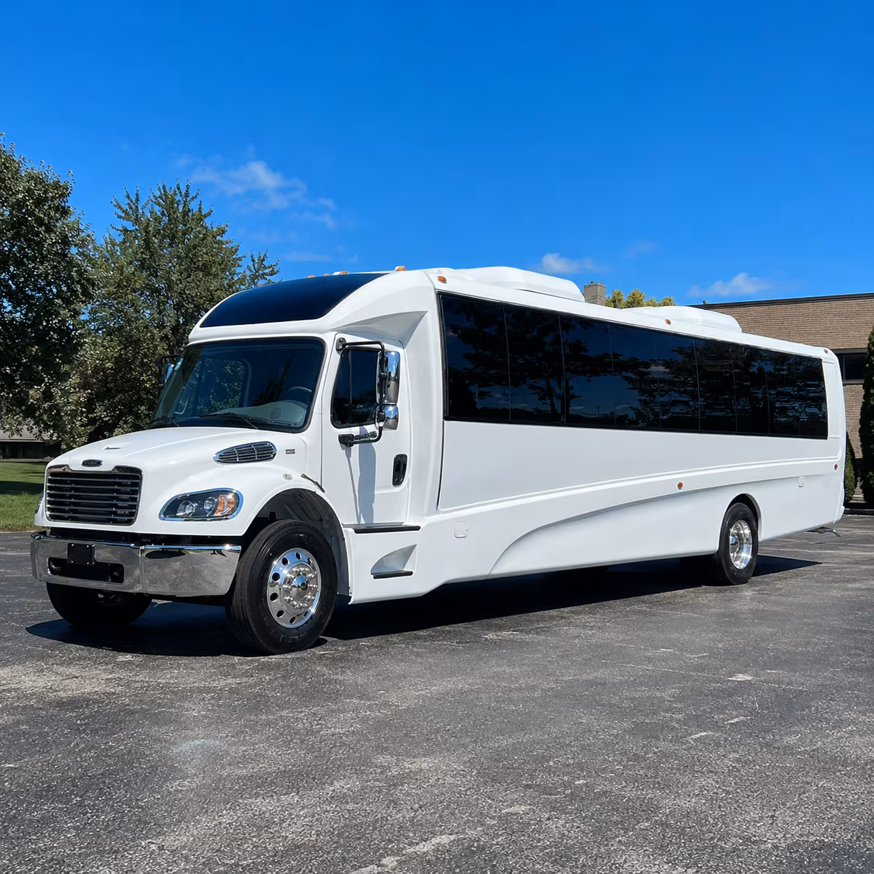 greensboro 15 passenger minibus