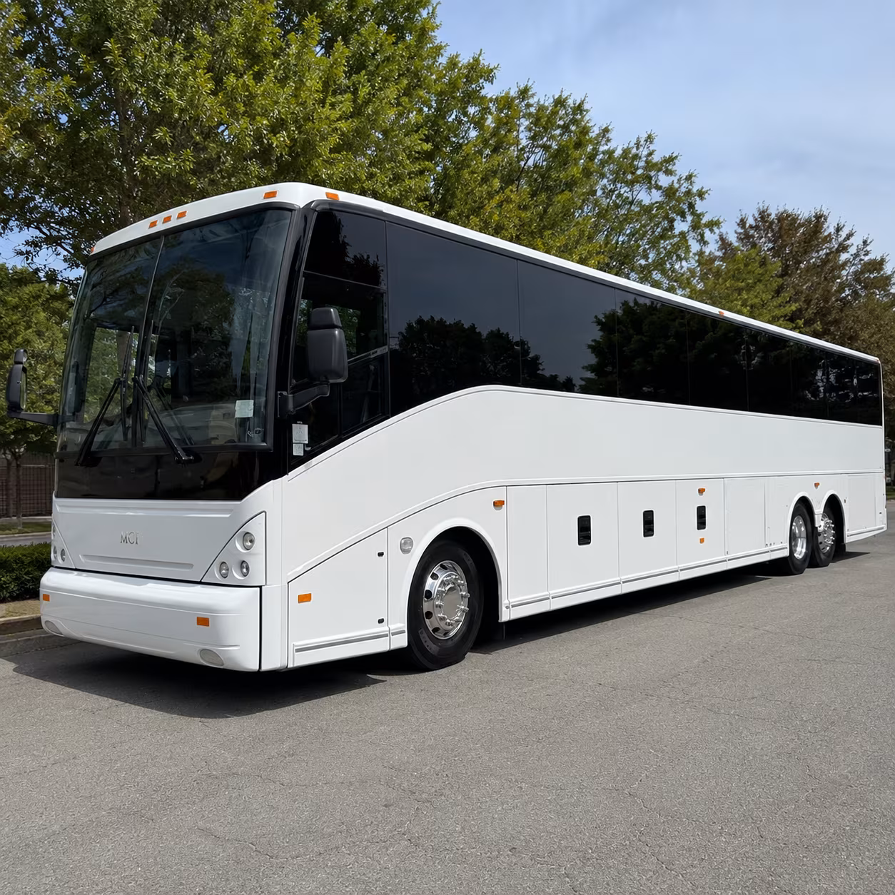 long distance charter buses from greensboro to charlotte sporting events