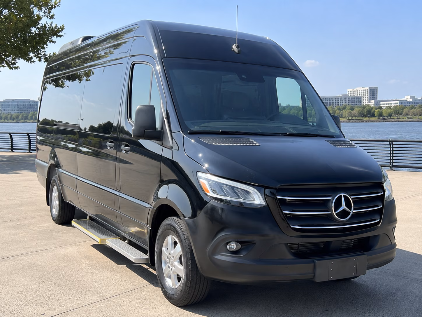 sprinter vans and minibuses for intimate greensboro weddings